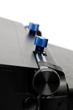 microMB_flag_connectors_sm.jpg